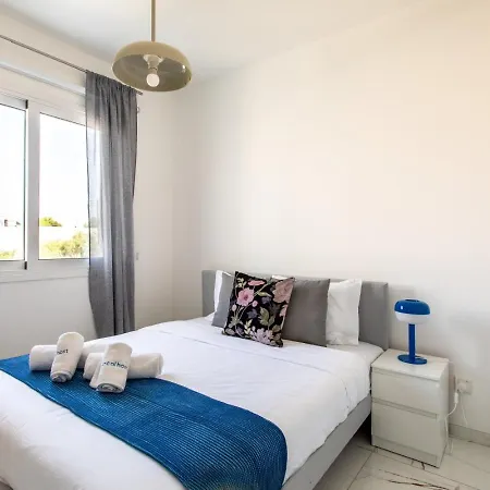 Platinum Breeze - 1-br & Balcony In Apartamento Lárnaca