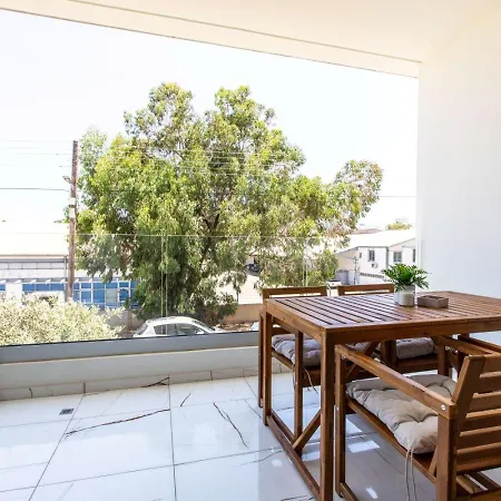 Apartamento Platinum Breeze - 1-br & Balcony In *