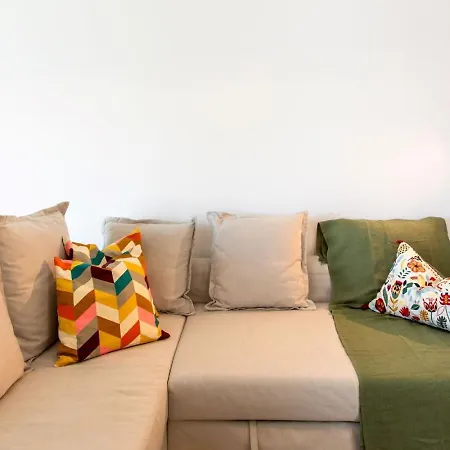 Platinum Breeze - 1-br & Balcony In Apartamento *